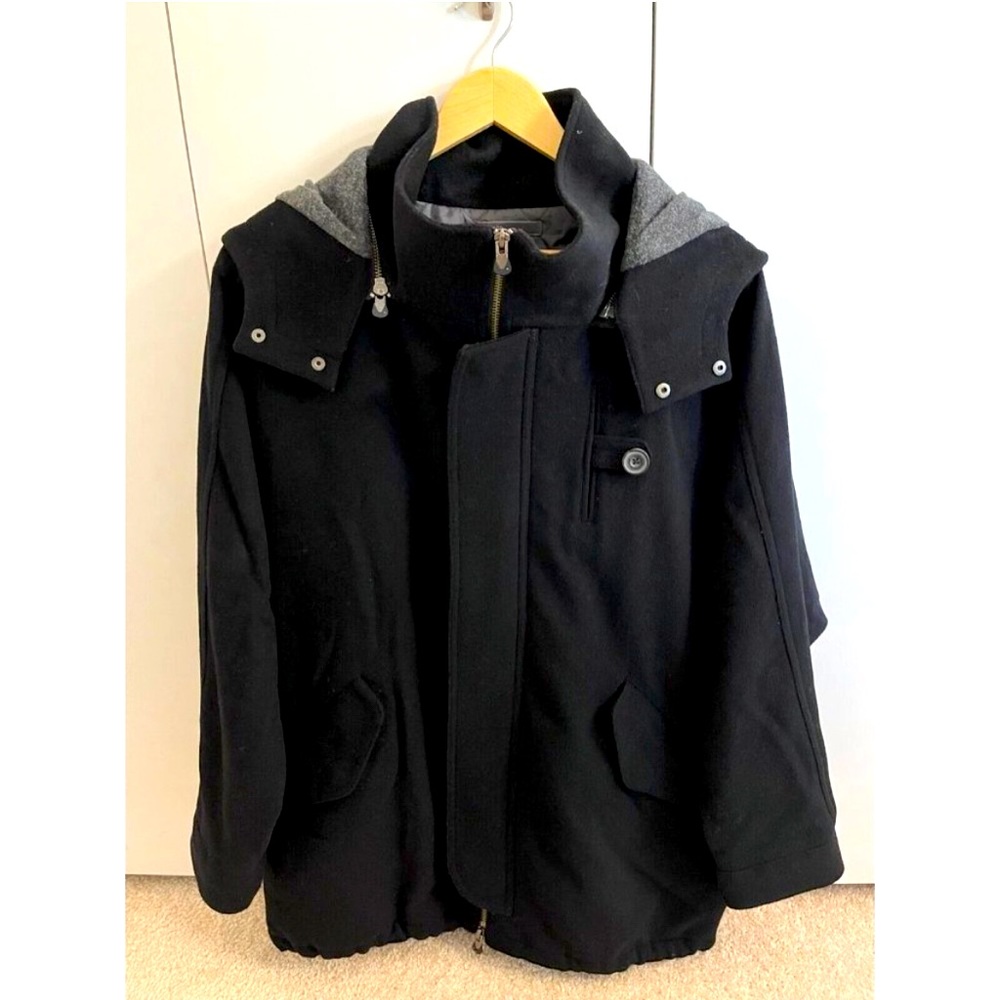 Vince Hooded Winter Jacket with Lined Interior - Medium